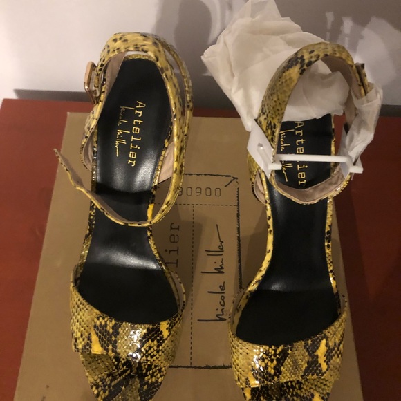 Nicole Miller Yellow Clark Platform Sandal 10 - Picture 7 of 7